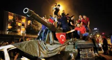 Militärputsch in der Türkei - Widerstand geht vom Volk aus